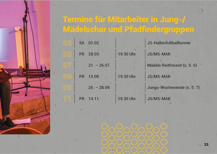 Seite 23 des Freizeitplans 2025: Termine für Mitarbeitende in Jungschar, Mädelschar und Pfadfindergruppen, etwa Hallenfußballturnier, Reitfreizeit und Jungs-Wochenende.